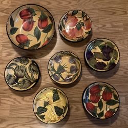 Lot Of 17 Margaret Le Van Certified International Vegetable Themed Serving (1) And Individual Pasta Bowls (16)