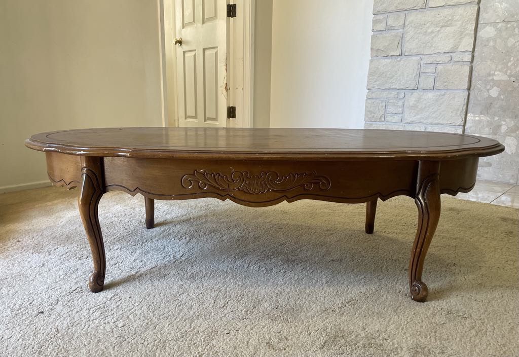 Antique Coffee Table With Claw Feet