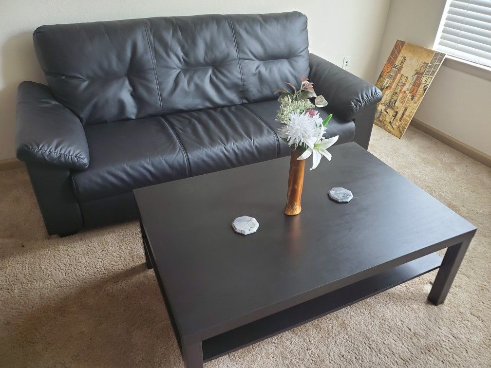 MOVING SALE! Couch and coffee table