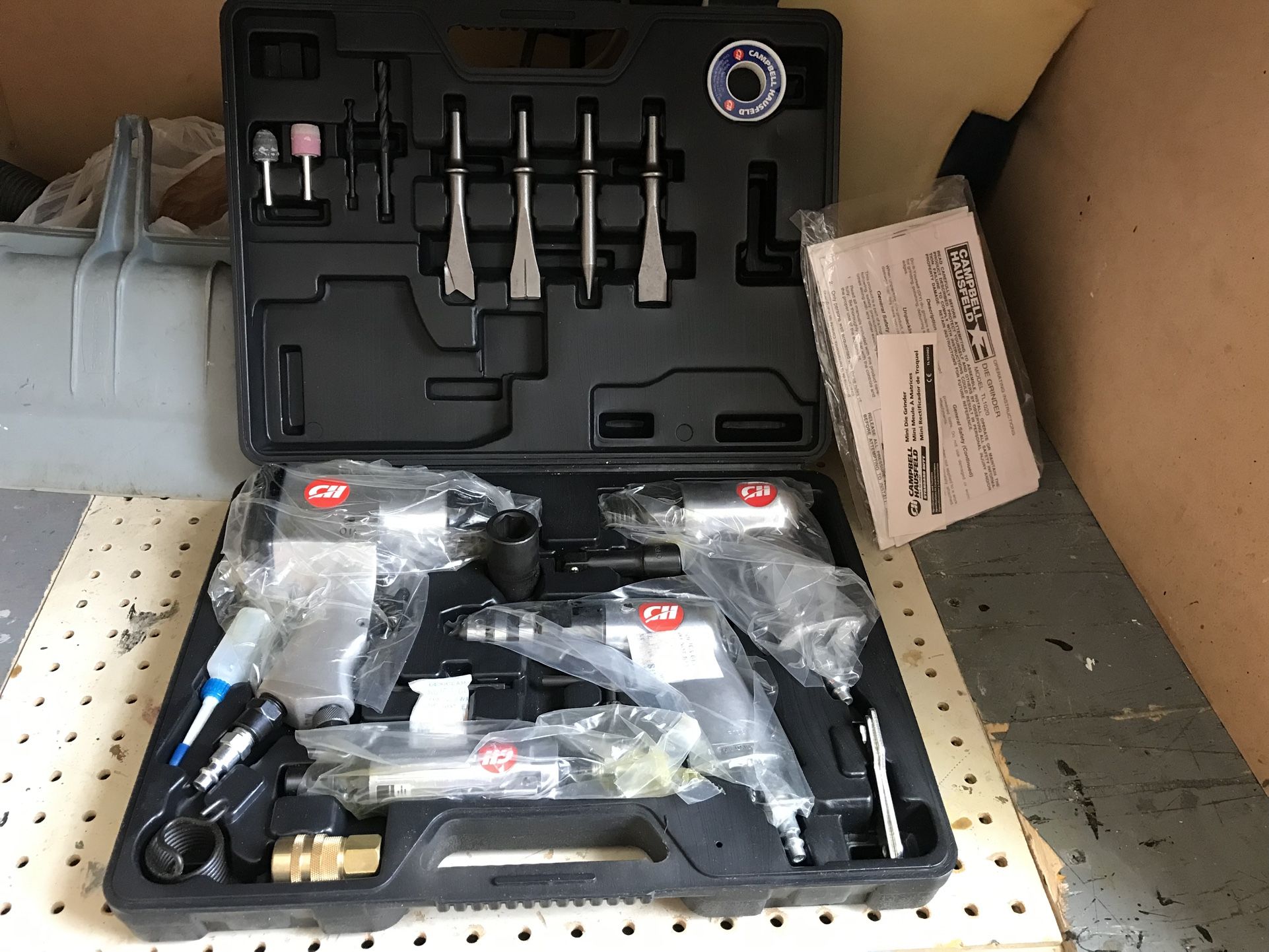 Air Tool Set
