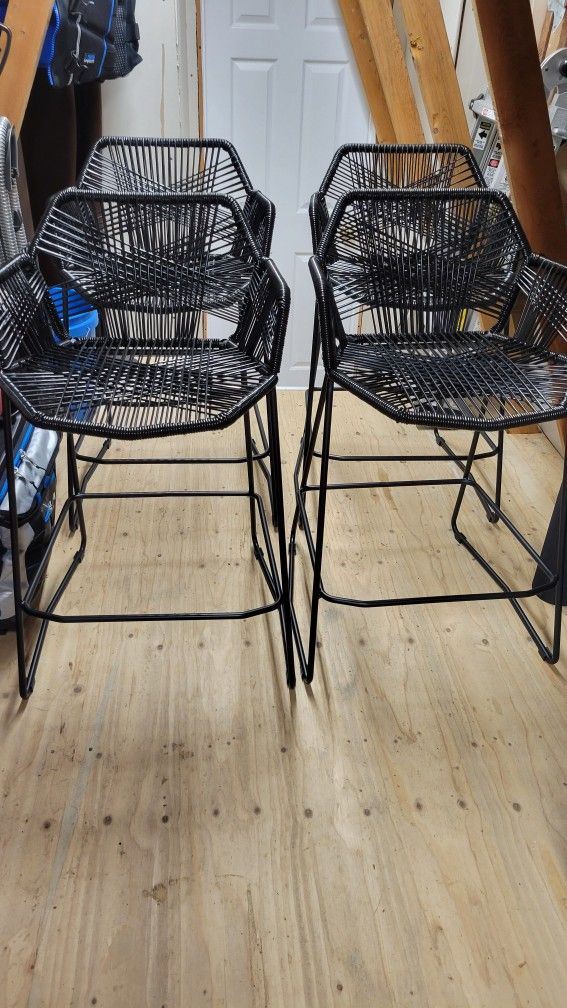Wicker Bar Stools 