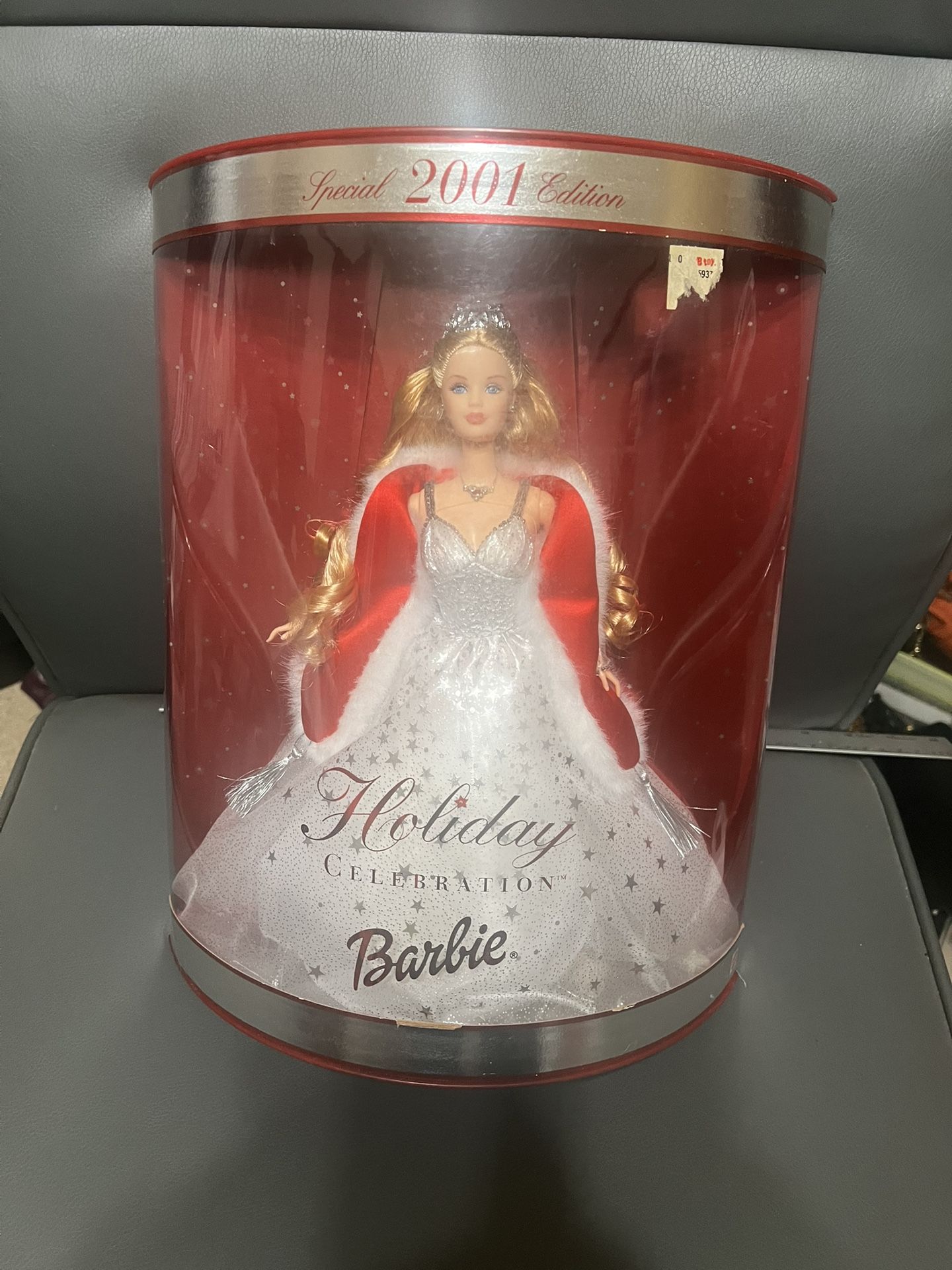 New Holiday Barbie 2001
