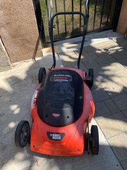 ELECTRIC LAWNMOWER