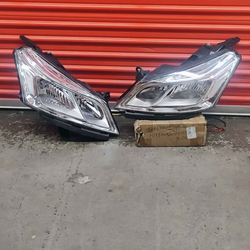 FOR 2013-2017 CHEVY TRAVERSE PAIR CHROME HOUSING CLEAR CORNER SIGNAL HEADLIGHT LAMPS