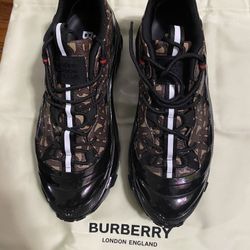 Burberry Arthur