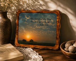 Vintage Wooden Scripture Wall Plaque – $15 OBO ✨