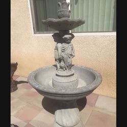 New Water Fountain Made Out Of Cement Perfect Gift 