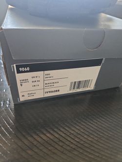 New Balance 9060 Kids Sneakers Black Size 9