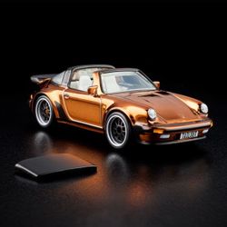 Hot Wheels RLC Exclusive 1988 Porsche 911 Targa Turbo Bronze