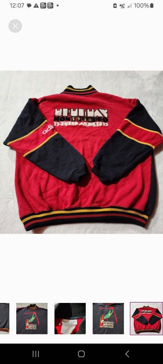 VINTAGE WORLD CUP 80s SOCCER ADIDAS SWEATSHIRT