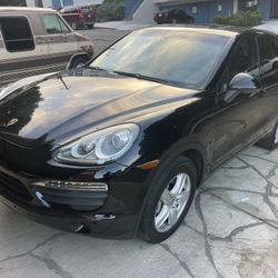 2011 Porsche Cayenne 