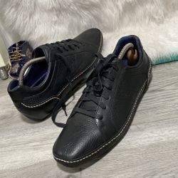 Cole Haan Men Black Leather Sneaker size 10 M
