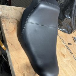 Harley Lowrider S 2023 