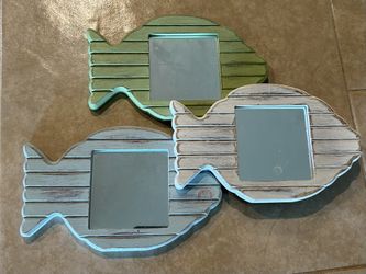 Wooden Mirrored  Fish Hanging