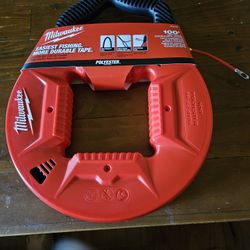 Milwaukee Fishing Tape 100ft 
