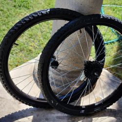24"×2.10 Nice & Clean Mountain Bike Wheels With 7speed Cassette/Sprocket 