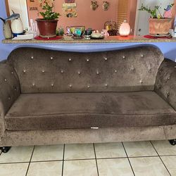 Black Couch With Diamonds  💎 