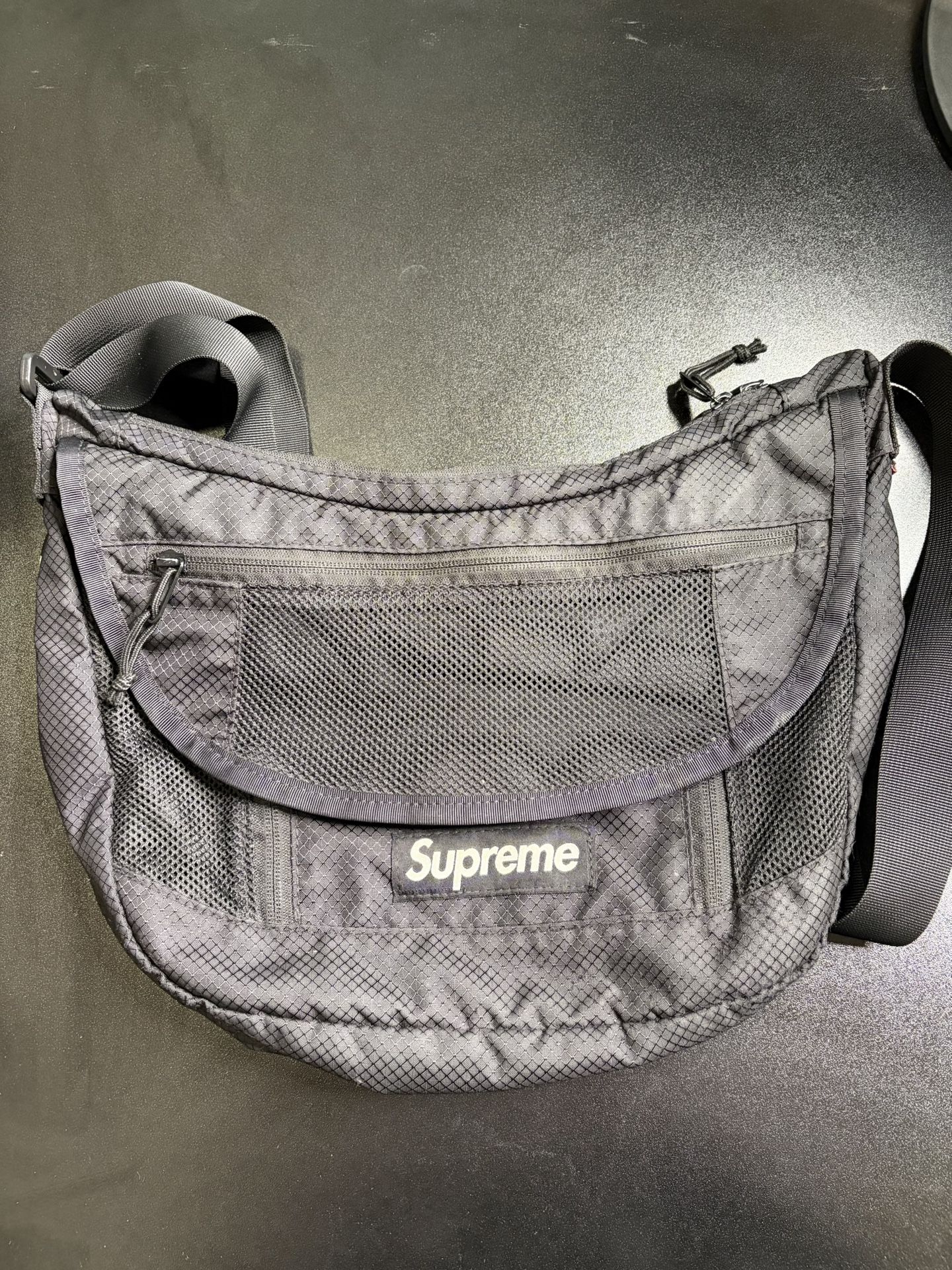 Supreme Messenger Bag Ss2