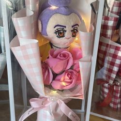 K-pop arrangements light up $10 each