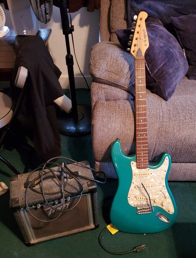 Electric Guitar With Amp