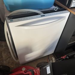 KENMORE DISHWASHER FOR SALE $150 OBO