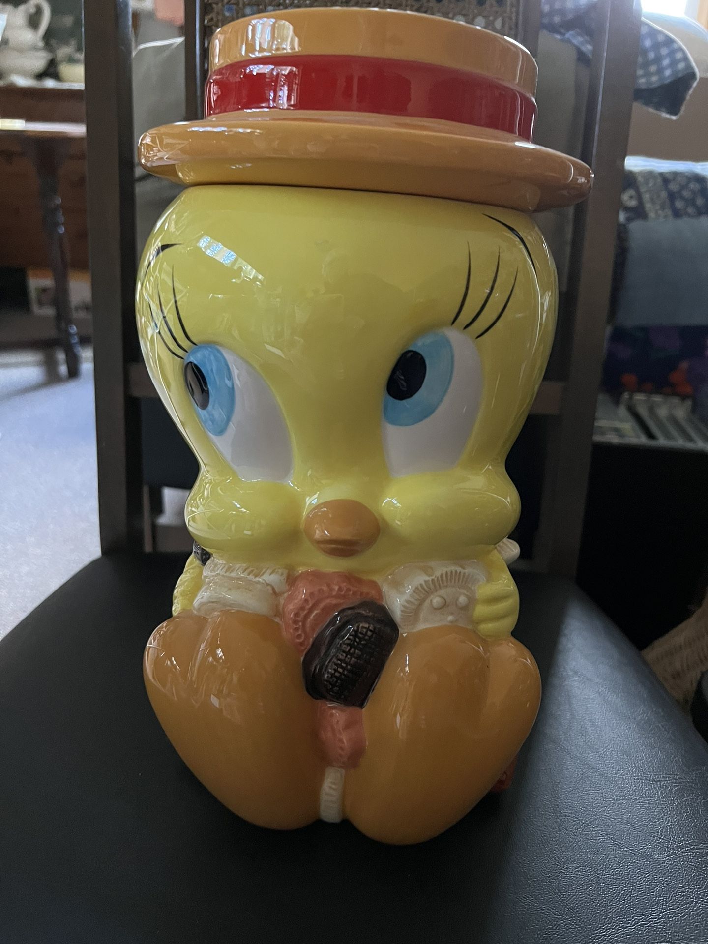 Tweety Bird Cookie Jar