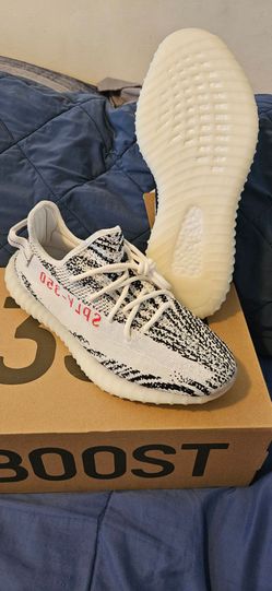 Yeezy 350 zebra mens size 11