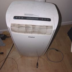 10000 BTU Haier AC Unit - Used