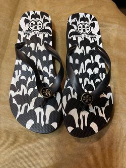 Tory Burch size 91/2
