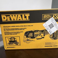 DEWALT XR Multitool With Battery And Charger