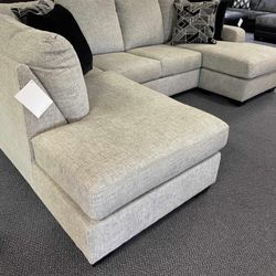 AP🎉 Great Double Chaise Sectional Couch// Fast Delivery & Financing Available 