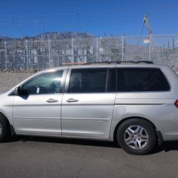 2005 Honda Odyssey