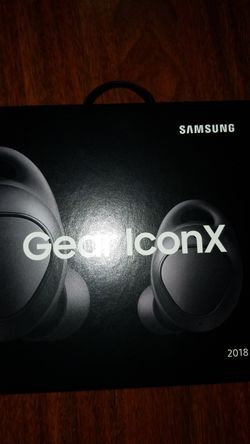 Sealed New Samsung Gear IconX 2018