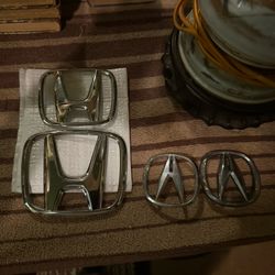 Honda / Acura Emblems