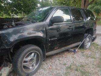 2008 Chevy Tahoe **PARTS ONLY**