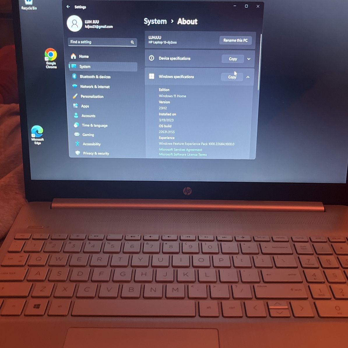 TOUCHSCREEN HP LAPTOP (windows 11)