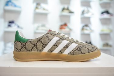 Adidas x Gucci Monogram Gazelle unisex shoes