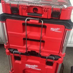 Milwuakee Packout 