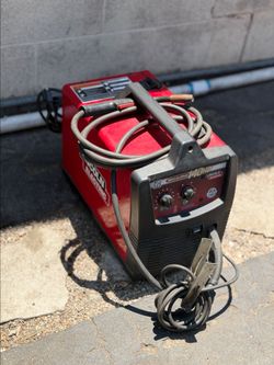 Lincoln Electric Weld Pak 140 HD Mig/Flux Welder