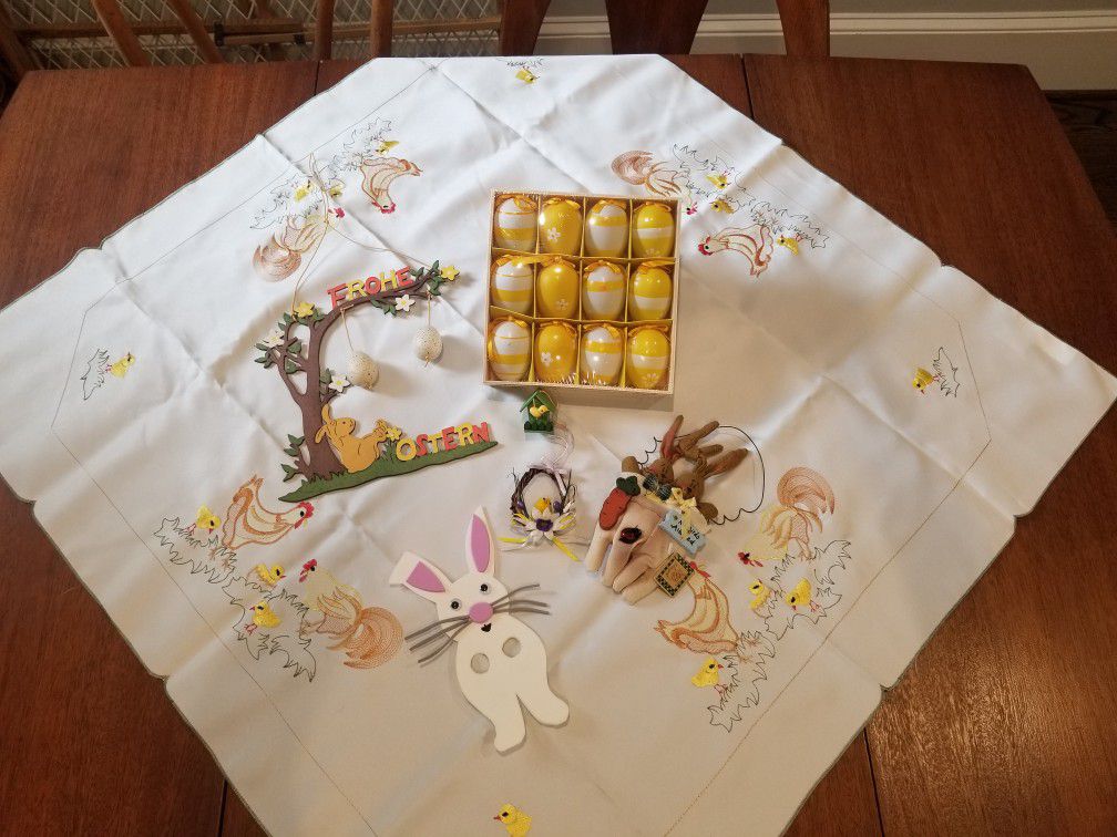 Easter decorations, bunny, flowers, yellow, tablecloth