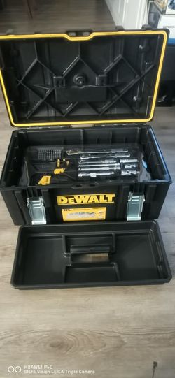 Dewalt