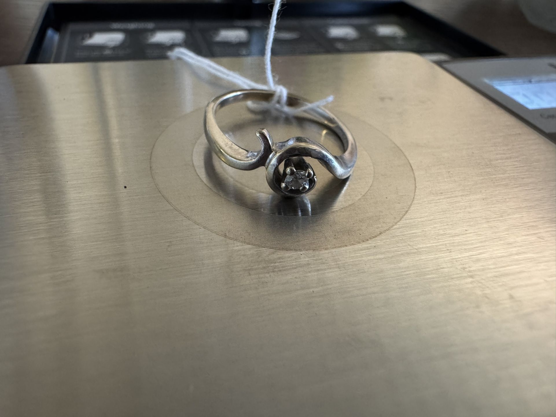Size 6 White Gold Ring