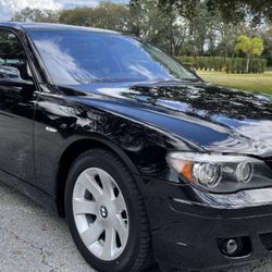 2007 BMW 750i