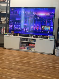 Media/TV console