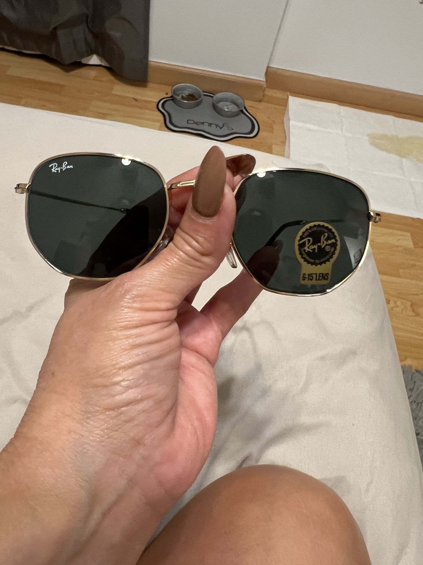 New Ray Ban Eyewear Unisex Sunglasses  New With Case 