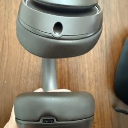 Used Beats - Studio Pro - Wireless Noise Cancelling Over-the-Ear Headphones - Deep Brown