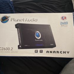 2600 Watt Amplifier 