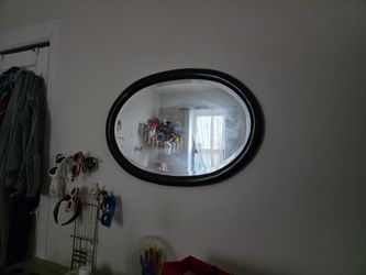 Wall mirror