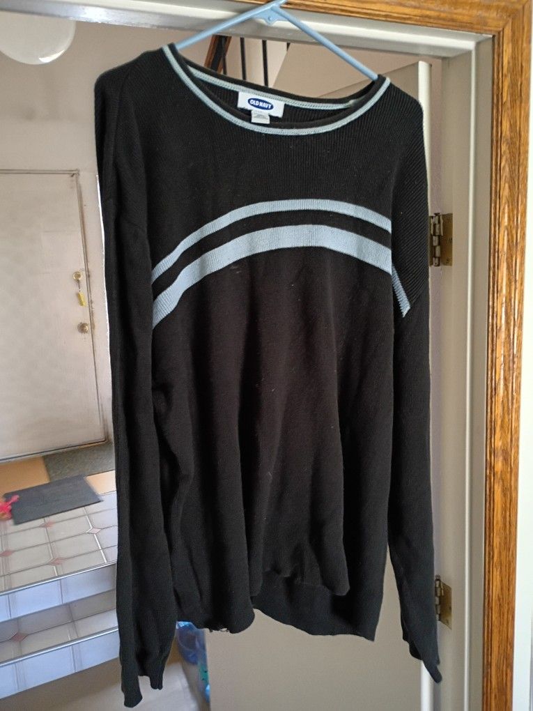 Old Navy Sweater XXL Black
