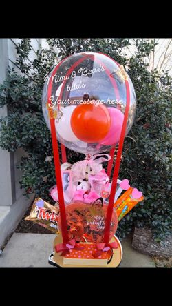 Valentine's Balloon Arrangements 